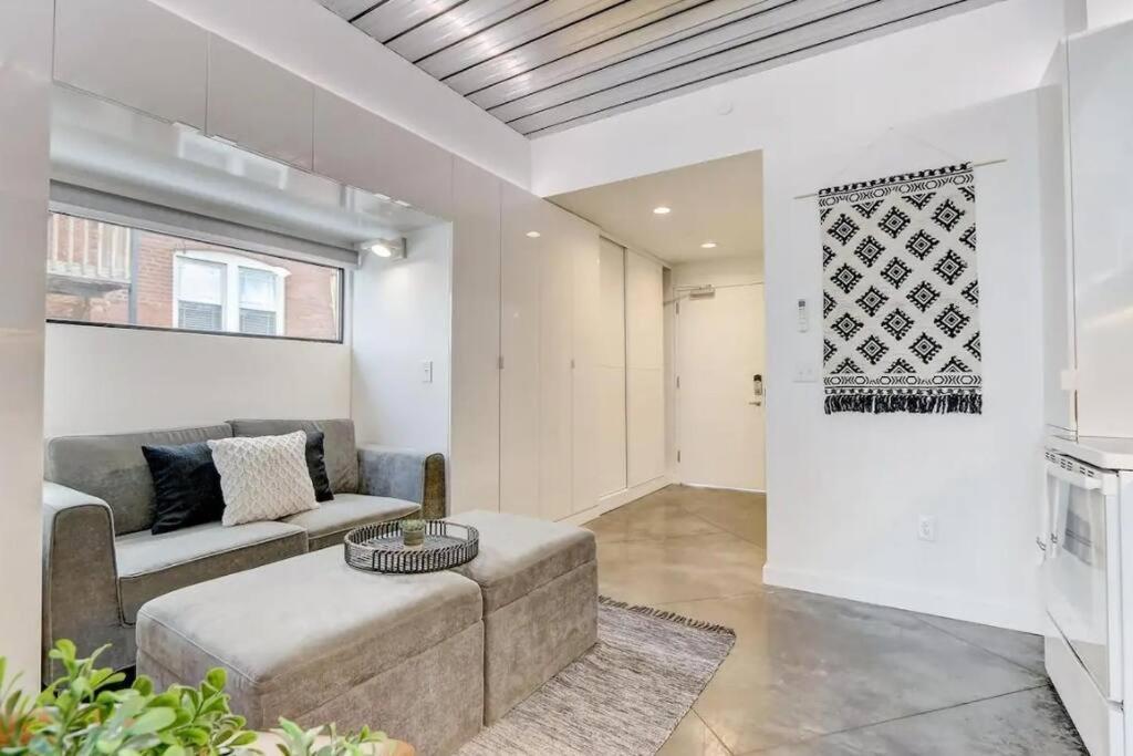 Kcm Mikros Smart Apartments 8 كليفلاند المظهر الخارجي الصورة